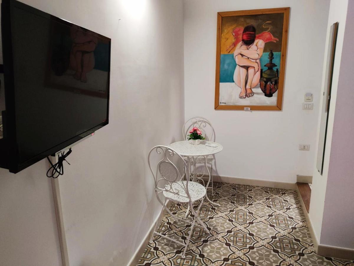 B&B Le Muse Crotone Exterior photo