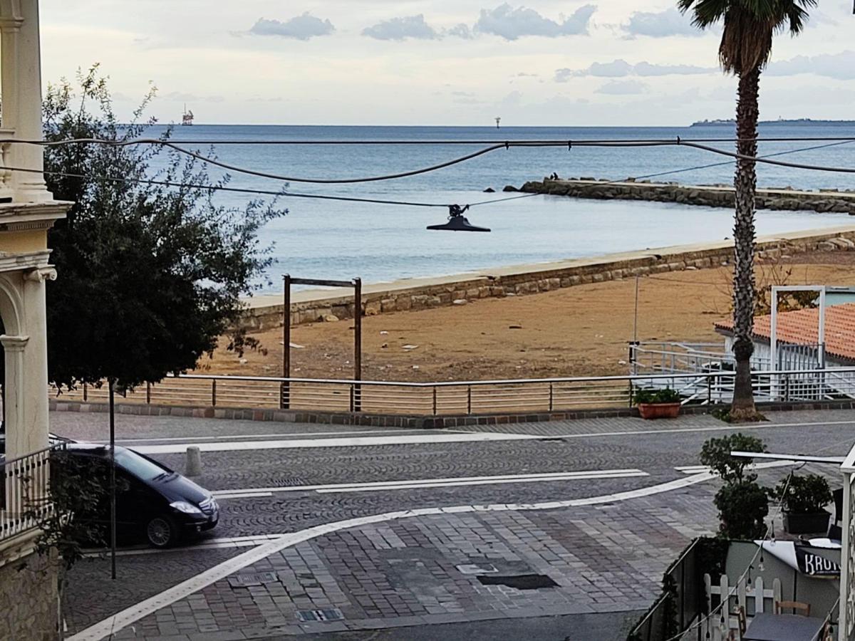 B&B Le Muse Crotone Exterior photo